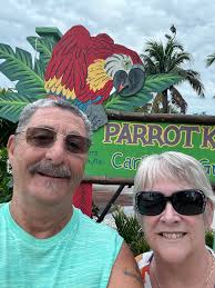 Hi all! I just wanted to introduce myself and share a photo I took of my  wife and I we live in Ft Myers and we love coming to the beach and