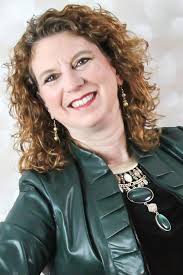 Showcase Speaker Lisa Ryan