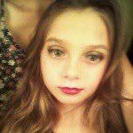 Casandra Gates's Instagram, Twitter & Facebook