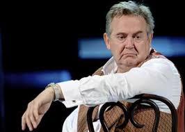 Ремонт в нем обошелся в семьсот пятьдесят тысяч долларов. Synovya Yuriya Stoyanova Nikolaj I Aleksej Vzyali Familiyu Otchima Foto