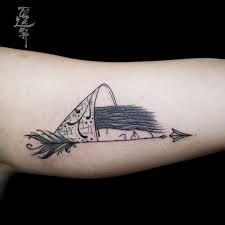 Vietnamese Women With A Leaf Hat Tattoo Linework Vietnam Tattoo Symbol Non La Tattoo Vietnam Tattoo Tattoos Vietnamese Tattoo Symbols