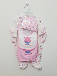 Kids Center 6 Pieces Newborn Baby Starter Set Gift Set Clothes Set Clothing Set Babies Kids Babies Kids Fashion On Carousell