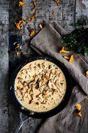 Pfifferling Rahmsosse Mit Semmelknodel Herbstlich Kostlich Ofen Offen Rezept Semmelknodel Pfifferlinge Rezept Pfifferlingsosse