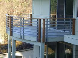 Three tiers of premium composite and aluminum deck and porch railing. Horizontal Deck Railing Houzz