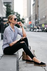 Black And White Striped Shirt Outfit Women S Pin On My Style