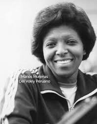 Eliza Cerna's Instagram, Twitter & Facebook