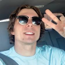 Gregory Schultz (@GregSchultz32)