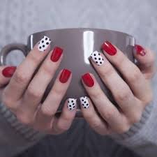 Muchas veces simplemente buscamos decoraciones de uñas con un color. Unas Rojas Decoradas Ideas Para Inspirarte 2021