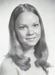 Beth Nettles's Instagram, Twitter & Facebook