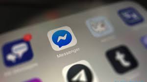 As a result, using dark mode on oled devices like the iphone x and newer tends to conserve battery life. Facebook Messenger Dark Mode Now Available For All Users Slashgear