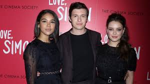 RÃ©sultat de recherche d'images pour "love simon"