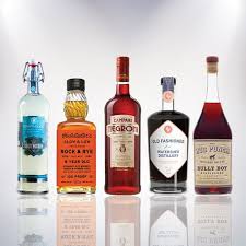 5 Bottled Cocktails You Should Try Right Now Mixed Drinks Alcohol Cocktails Drinking Tea