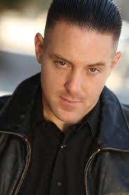 Jennifer Penner's Instagram, Twitter & Facebook