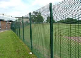 trade assurance pvc coated v pressed welded wire mesh fence