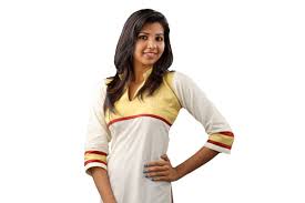 Large collection for kerala sarees. Kasavukada South India S Largest Handloom Entereprenure
