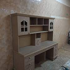 Bazı masaların yüksekliği ayarlanabilir ayakları vardır ve bu, masanın tam boyutlu bir model alma. Cift Kisilik Calisma Masasi Bebek Ve Genc Odasi Facebook