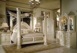 New Antique Reproduction Bedroom Suites Produced From Solid Mahogany Teak And Canopy Bedroom Sets Luxurious Bedrooms Luxury Bedroom Design