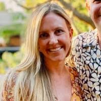 Candice Randall's Instagram, Twitter & Facebook