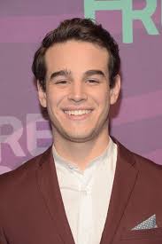 Alberto Rosende Photos Photos 2016 Abc Freeform Upfront Alberto Rosende Shadowhunters Actors Shadowhunters