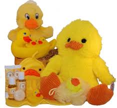 From bath time to mealtime, you'll find endless uses for these soft and versatile essentials. Burt S Bees Baby Bath Time Gift Basket