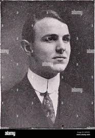 Pot Pourri . MYRON DOUGLAS GRAHAM Born October 5, 1892Present  ResidenceEntered Andover 1911 Montclair, N. J.Newton Centre, Mass.. HAROLD  STRONG GULLIVER Born July 30, 1893Present ResidenceEntered Andover 1911 New  Haven, Conn.Waterbury,