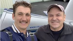 Top Gun: Maverick flight instructor dies in small plane crash during air  show in New Mexico