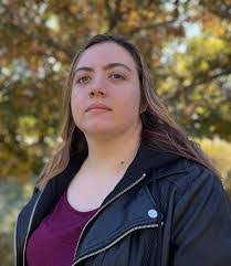 Alyssa Renaud's Instagram, Twitter & Facebook