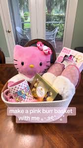 can you tell my love language is gift giving 🤓🤍 #burrbasket #hellokitty  #pinklovers #coquette #christmas #pinkgirly #giftideas #lovelanuage  #christmasbasket #aesthetic #jinglebasket