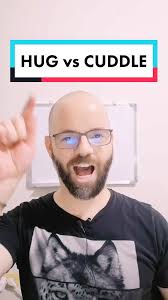 Cuddle Hug Artinya