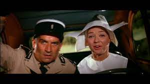 Louis de funès, de son nom complet louis de funès de galarza, est un acteur français né le 31 juillet 1914 à courbevoie et mort le 27 janvier 1983 à nantes. La 2cv Dans Les Gendarmes De St Tropez Le Site Reference Sur La 2cv