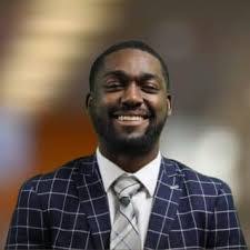 Sami Nolan's Instagram, Twitter & Facebook