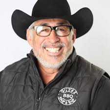 Congratulations to Victor Soto & Priscilla Trevino