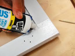 From farmhouse to vintage to sleek and modern, cabinet glass inserts will brighten your space, make it look larger, and can be done yourself. Update Kitchen Cabinets With Glass Inserts Schrank Kuche Tur Mit Glas Kuchenschrank