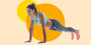 Pour les sportifs, se muscler le dos permet aussi de limiter les risques de blessures et d'une façon générale de garantir un développement harmonieux de l'ensemble se muscler le dos est important pour éviter un certain nombre de douleurs, de pathologies et de déformations telles que la scoliose. Muscler Sa Poitrine Tous Nos Exercices Pour Les Seins Cosmopolitan Fr