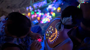You can buy something ahead of time or find full moon outfits on the island. The Beginner S Guide To The Full Moon Party In Thailand Mystart