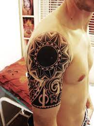 Piensa en cuánto dolor puedes tolerar honestamente. Tatuajes Para Tapar Otro Tatuaje En El Brazo De Hombre Novocom Top