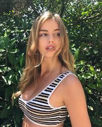 Why don't you make a dream come true with me? Effy Harvard Instagram Models Women Beautiful Face