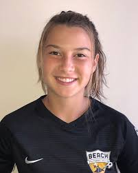 Mia Newman's Instagram, Twitter & Facebook