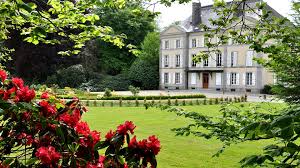 Pour une sortie dominicale, à partir de 10 personnes : Week End Chateaux Le Chatellier Avec 1 Entree Au Parc Floral A Partir De 0