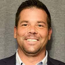 Russell Bolding's Instagram, Twitter & Facebook