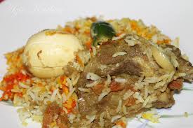 Perbedaan antara nasi biasa dengan nasi basmati ini adalah terletak pada besar dan panjang. Nasi Beriani Kambing Pakistan Yang Memang Super Duper Sedap Azie Kitchen