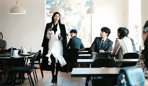 The handsome cheating of crash landing on you previously sports chosun newspaper on april 8 suddenly reported that actress seo ji hye (37 years old) and actor kim jung hyun (31 years old). 3 Scenes Of Kim Junghyun Seo Jihye That Make Us Ship Them In Crash Landing On You Kpopmap Kpop Kdrama And Trend Stories Coverage