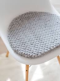 Es Gibt Ein Neues Eames Sitzkissen In Meinem Etsy Shop Gleich Mal Schauen Grau Einweihungsparty Thanksgiv Sitzkissen Stuhl Sitzkissen Grau Stuhlkissen