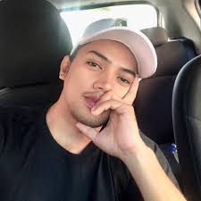 Photo by Aj Santos (@ajsantoz) · November 24, 2022