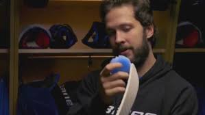 Discover the magic of the internet at imgur, a community powered entertainment destination. Nikita Kucherov S Stick Tape Preferences Show How Picky Hockey Players Can Be Article Bardown