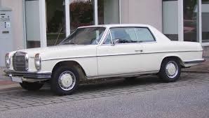 Mercedes Benz 250 C Mercedes Benz W114 Wikipedia Benz Mercedes Mercedes Benz