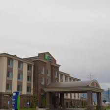 Holiday inn club vacations scottsdale resort is the perfect place for family fun. Holiday Inn Express And Suites Springville