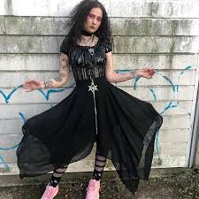 From cyber boots to steampunk clothing, retro rockabilly, classic velvet graveyard goth to soft goth, scene and mod. Gothic Clothing Fashion Store Cradle Of Goth