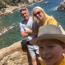 Which doctor's surgery is better in Caerphilly?