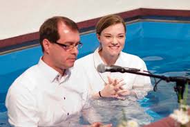 Taufe - Freie Evangelische Baptisten-Gemeinde